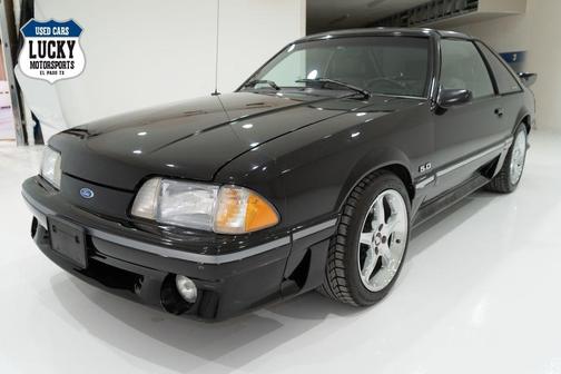 1987 Ford Mustang GT
