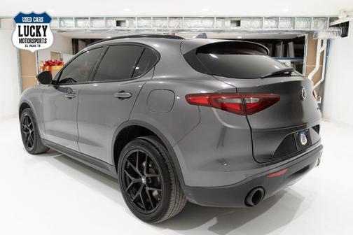 2019 Alfa Romeo Stelvio Base