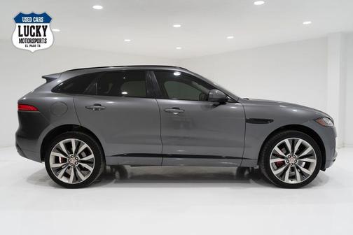 2019 Jaguar F-PACE S
