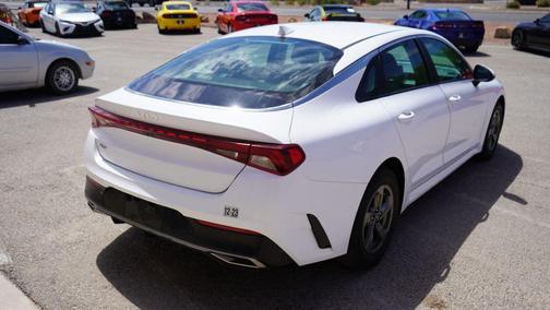 2022 Kia K5 LXS