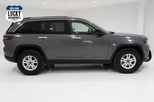 Silver 2023 Jeep Grand Cherokee Laredo