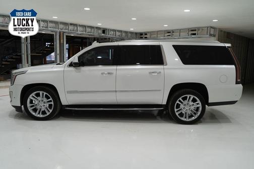 White 2019 Cadillac Escalade ESV Luxury