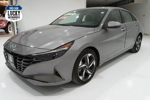 2022 Hyundai ELANTRA Limited