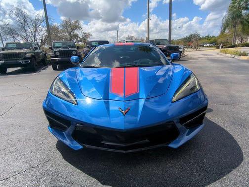 2021 Chevrolet Corvette Stingray w/2LT