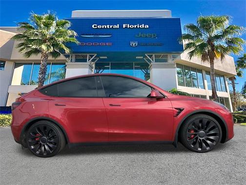 2024 Tesla Model Y Performance Dual Motor All-Wheel Drive