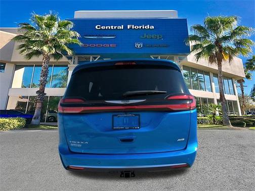 2026 Chrysler Pacifica L