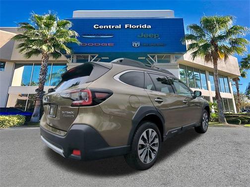 2024 Subaru Outback Touring XT