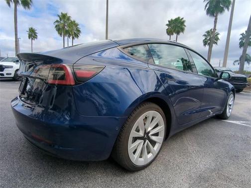 2022 Tesla Model 3 Standard Range