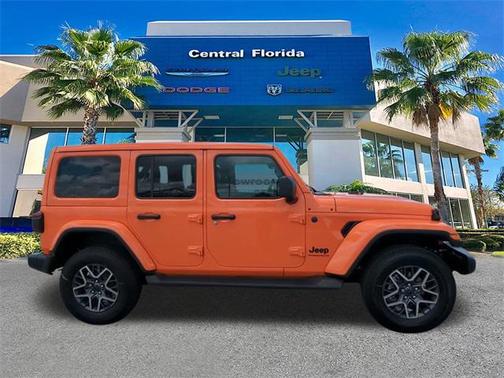 2025 Jeep Wrangler 4-Door Sahara 4x4
