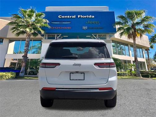 2025 Jeep Grand Cherokee L Laredo