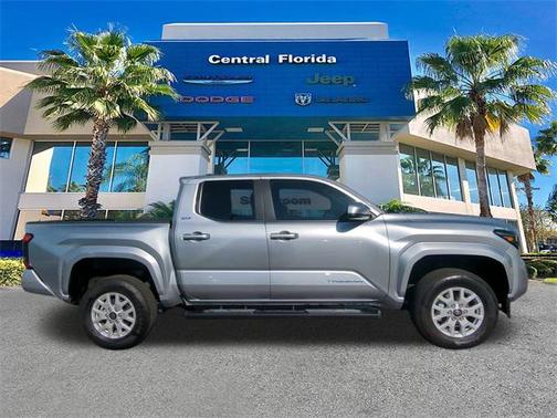 2025 Toyota Tacoma SR5