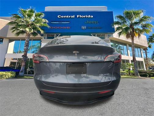 2023 Tesla Model Y Long Range Dual Motor All-Wheel Drive