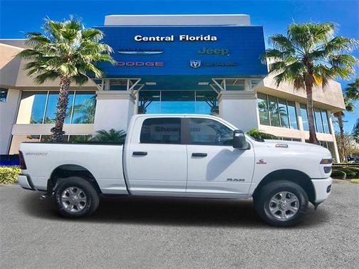 2025 RAM 2500 Big Horn Crew Cab 4x4 6'4' Box