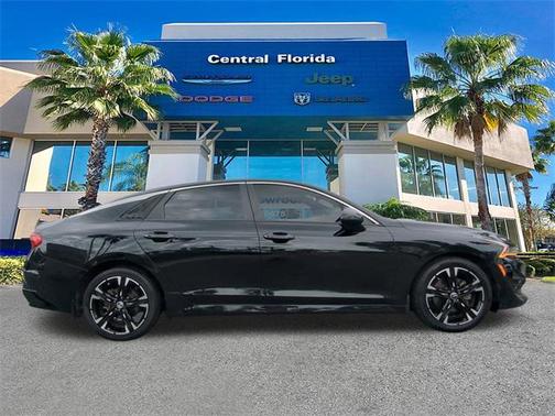 2021 Kia K5 GT-Line