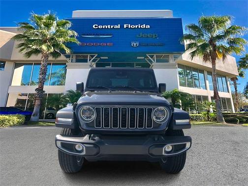2025 Jeep Wrangler 4-Door Sahara 4x4