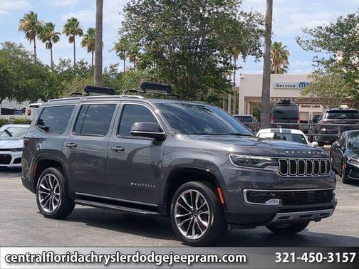 Baltic Gray Metallic Clearcoat 2022 Jeep Wagoneer Series II 4x2