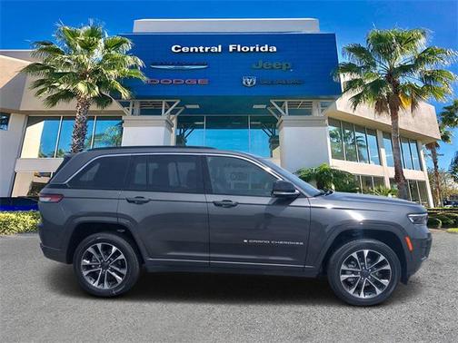 2025 Jeep Grand Cherokee Overland