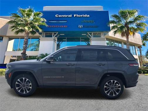 2025 Jeep Grand Cherokee Overland