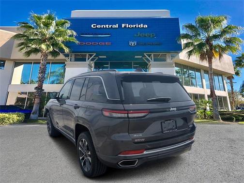 2025 Jeep Grand Cherokee Overland