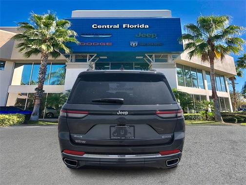 2025 Jeep Grand Cherokee Overland