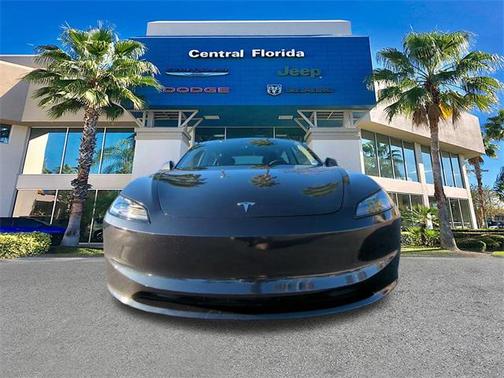 2025 Tesla Model 3 Long Range