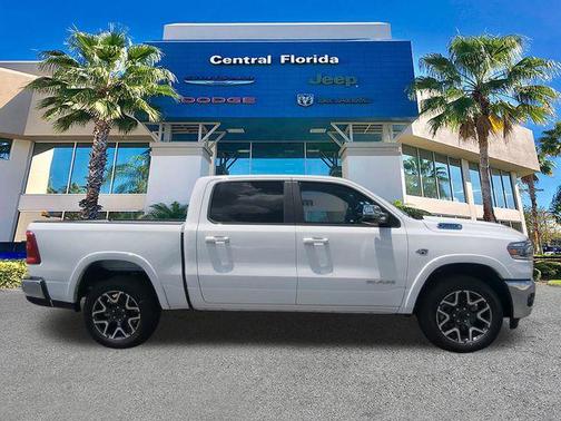 Bright White Clearcoat 2026 RAM 1500 Laramie