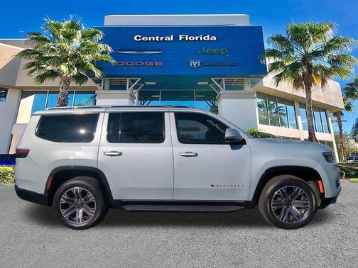 2022 Jeep Wagoneer Series III 4x4