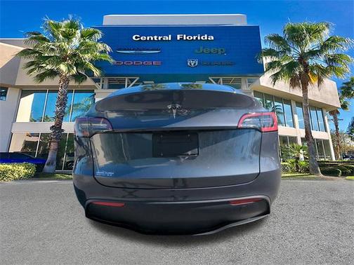 2023 Tesla Model Y Long Range Dual Motor All-Wheel Drive