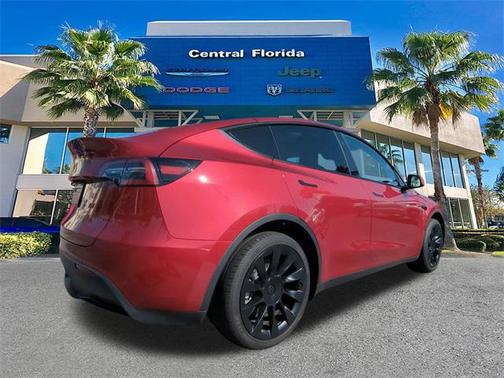 2024 Tesla Model Y Long Range Dual Motor All-Wheel Drive