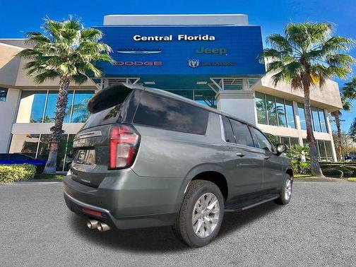 2023 Chevrolet Suburban Premier