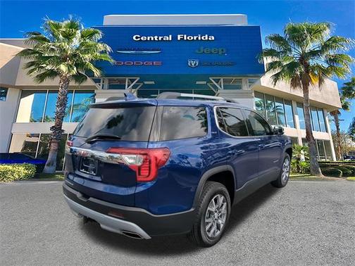 2023 GMC Acadia FWD SLT