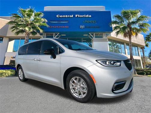 2026 Chrysler Pacifica L