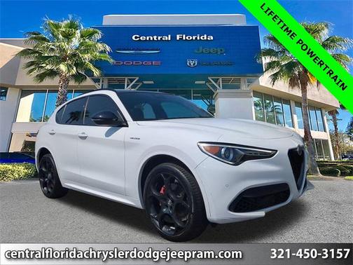 2022 Alfa Romeo Stelvio Ti