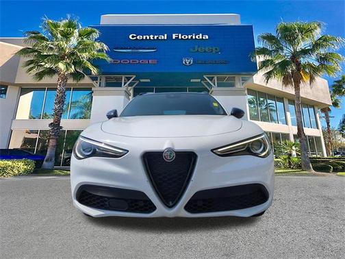 2022 Alfa Romeo Stelvio Ti