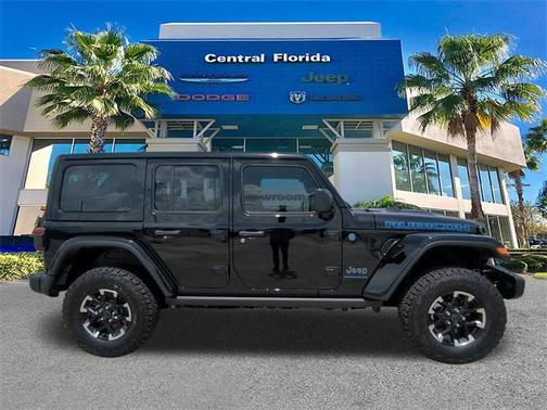 2025 Jeep Wrangler 4xe Rubicon X