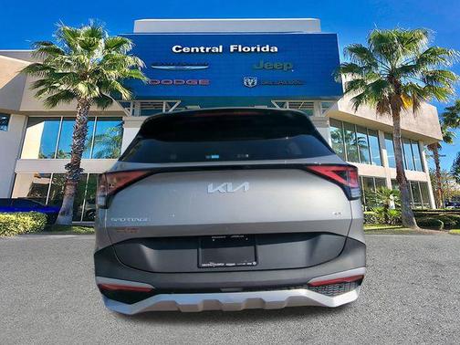 2024 Kia Sportage LX