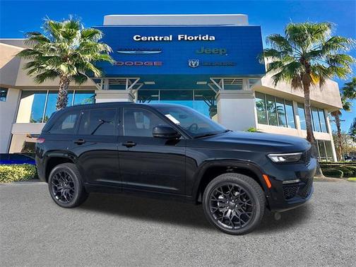 2025 Jeep Grand Cherokee Summit
