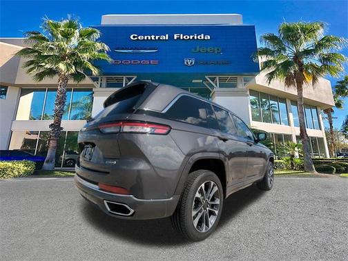 2025 Jeep Grand Cherokee Overland