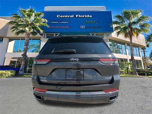 2025 Jeep Grand Cherokee Overland