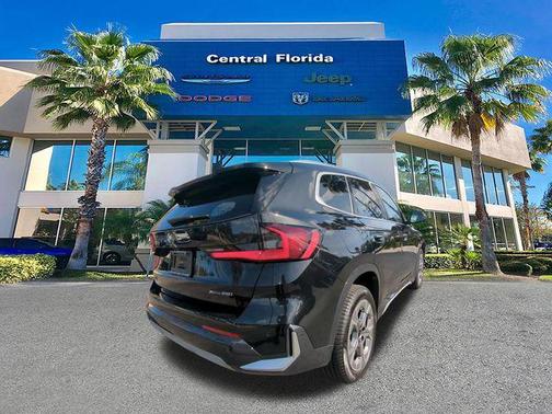 2025 BMW X1 xDrive28i