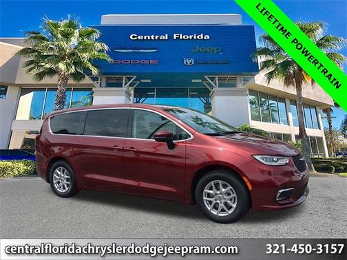 2023 Chrysler Pacifica Touring L