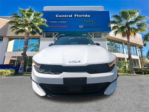 2024 Kia K5 GT-Line