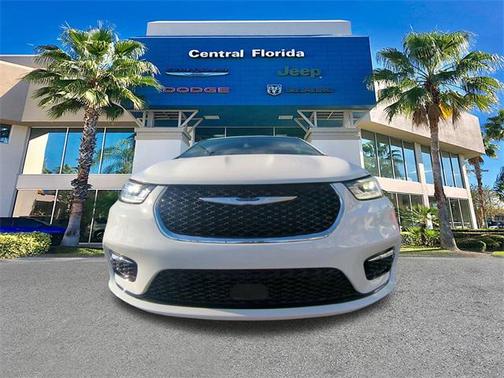 2026 Chrysler Pacifica Limited