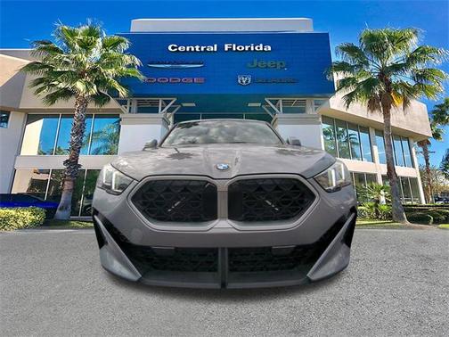 2025 BMW X2 xDrive28i