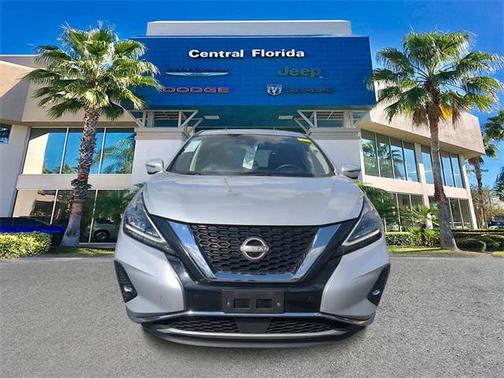 2023 Nissan Murano SL FWD