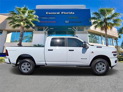 2025 RAM 2500 Big Horn Crew Cab 4x4 6'4' Box