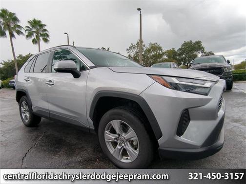 2024 Toyota RAV4 Hybrid XLE