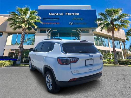 2025 Jeep Compass Latitude