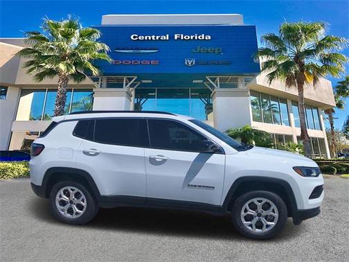 2025 Jeep Compass Latitude