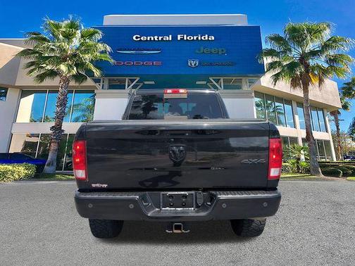 Brilliant Black Crystal Pearlcoat 2016 RAM 2500 Big Horn